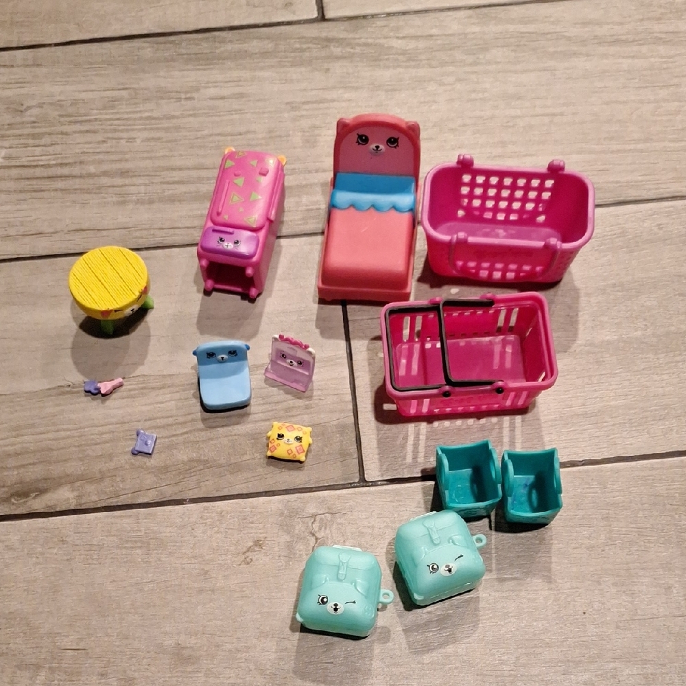 🍁Shopkins Happy Places And Basket Bundle🐬